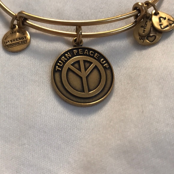 Gold bracelet - Picture 2 of 2